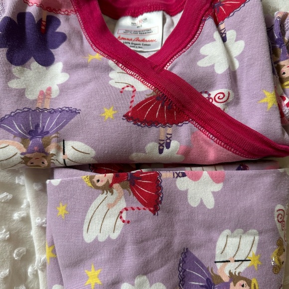 Two pairs of Hanna Anderson girls long sleeve pajamas. Size 8. - Picture 1 of 4